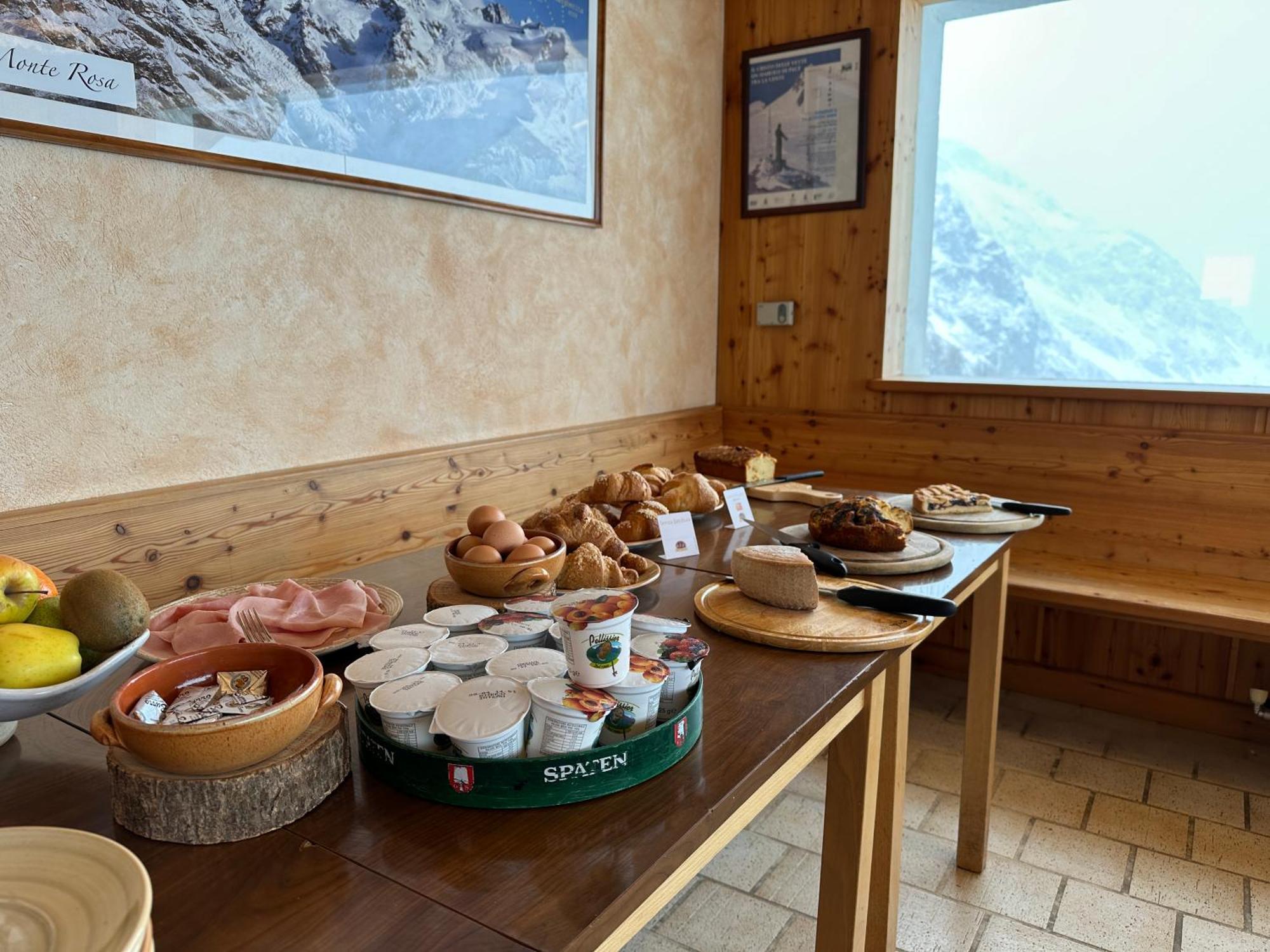 Albergo Ristoro Sitten - 2300 Mt Gressoney-la-Trinité Eksteriør billede